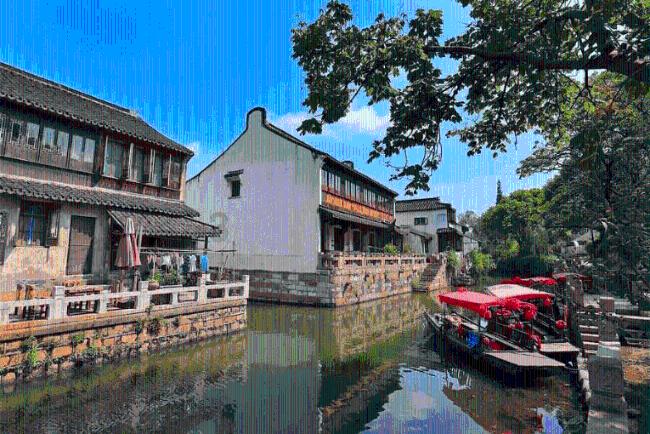 春运第二天客流持续上升，铁路公路民航全力应对